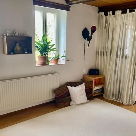 Auf Idyllischer Hofanlage In Lippe Apartment