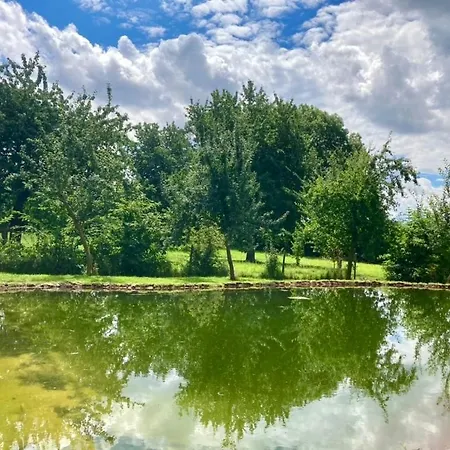 Auf Idyllischer Hofanlage In Lippe